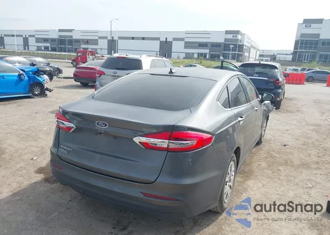 2020 Ford Fusion S из США, поврежденный, VIN 3FA6P0G76LR135602